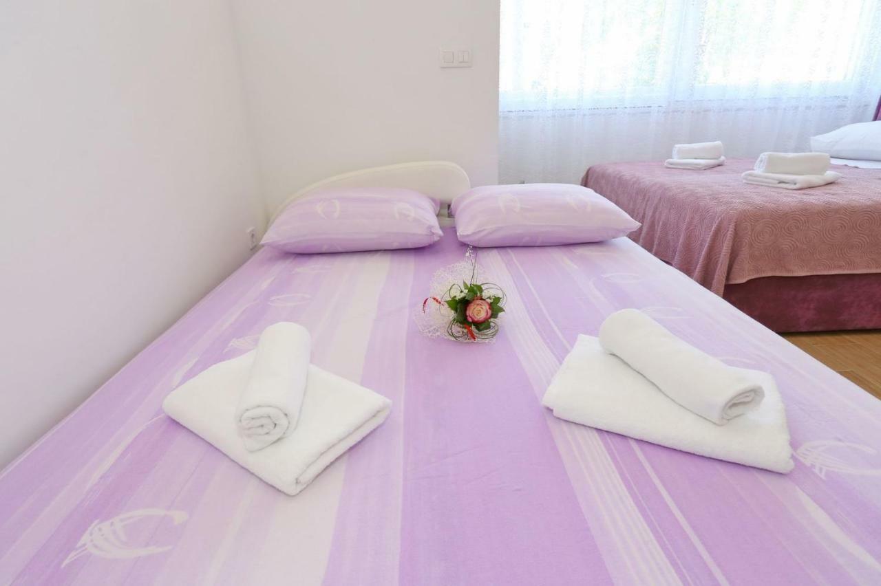 Two New Apartments By The Town Center Zadar Bagian luar foto