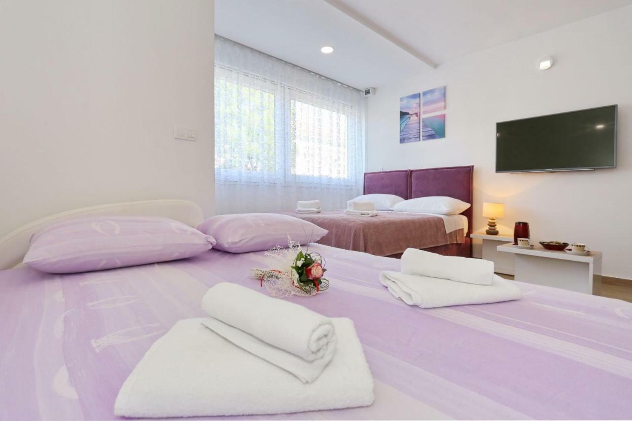 Two New Apartments By The Town Center Zadar Bagian luar foto