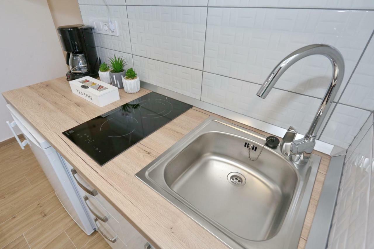 Two New Apartments By The Town Center Zadar Bagian luar foto