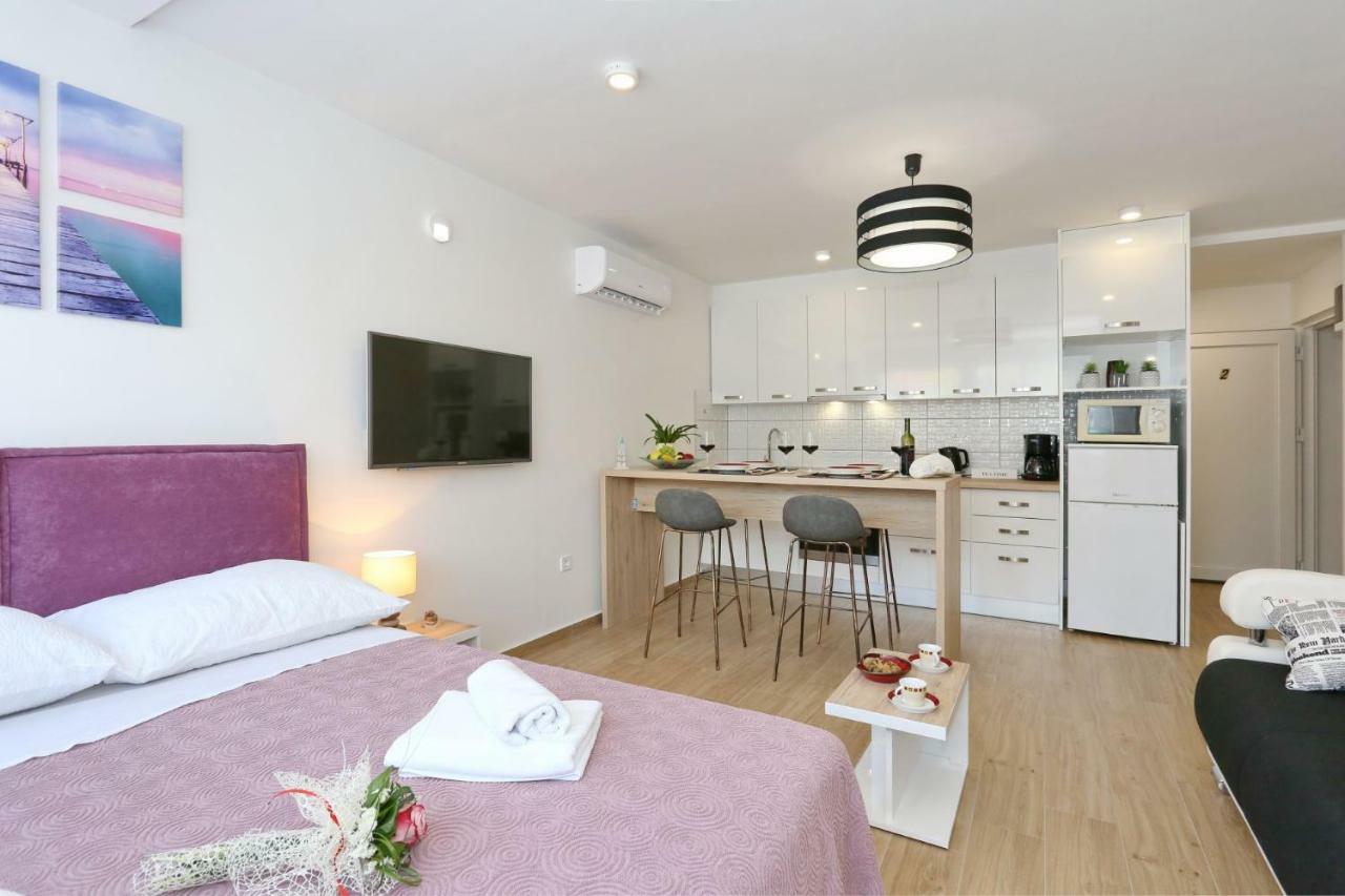 Two New Apartments By The Town Center Zadar Bagian luar foto